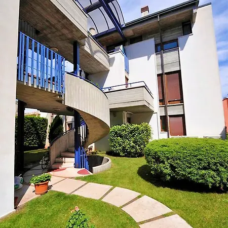 Terri Guest house *